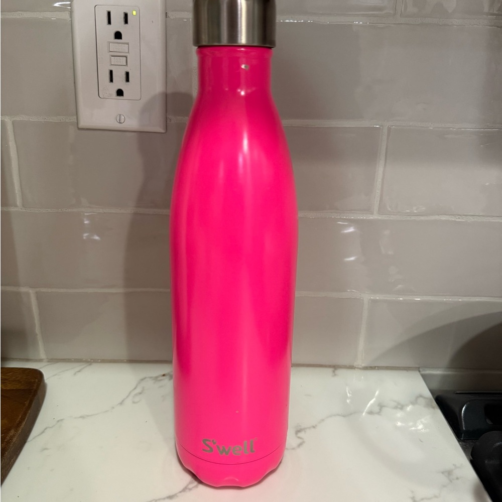 S'well Neon Pink Insulated Bottle